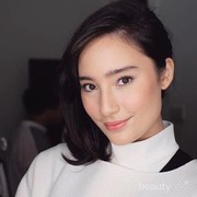 Ingin Tampil Cantik dengan Budget Minim? Ini Rekomendasi Make Up  Halal di Bawah 100 Ribu!