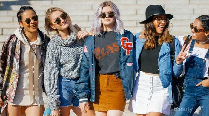 Gaya Baju yang Simple Ini Ternyata Terbukti Bikin Pria Jatuh Hati, Lho!