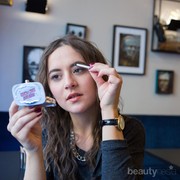 Inilah Review Benefit Foolproof Brow Powder yang Super Mudah digunakan dan Tahan Lama!