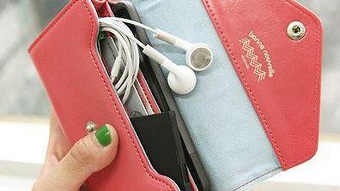 [FORUM] Kamu tipe orang yang selalu taruh uang di dompet atau kantong aja?