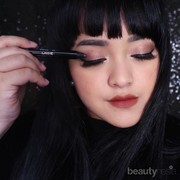 [FORUM] Ke kantor nggak makeup, pede nggak?