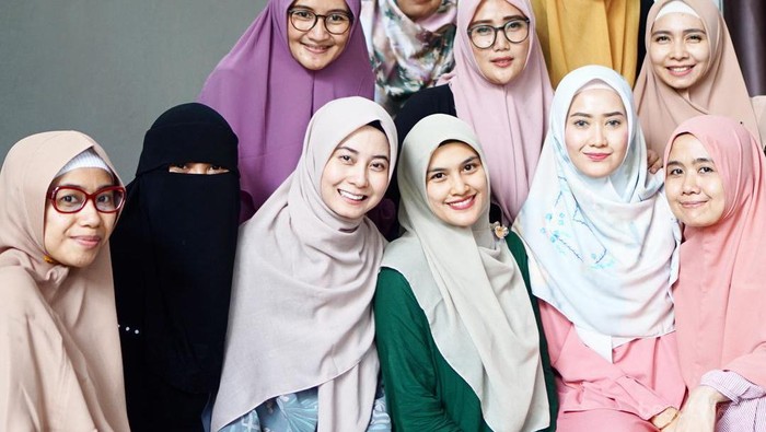 [FORUM] Komunitas buat hijabers apa aja ya? Boleh rekomendasinya?