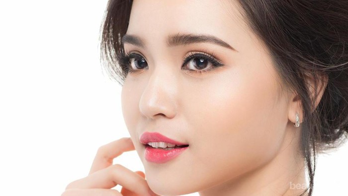 Bagus Banget, Lip Tint Ini Bikin Bibirmu Terlihat Merah Natural Layaknya Wanita Korea! Bagus Banget, Lip Tint Ini Bikin Bibirmu Terlihat Merah Natural Layaknya Wanita Korea!