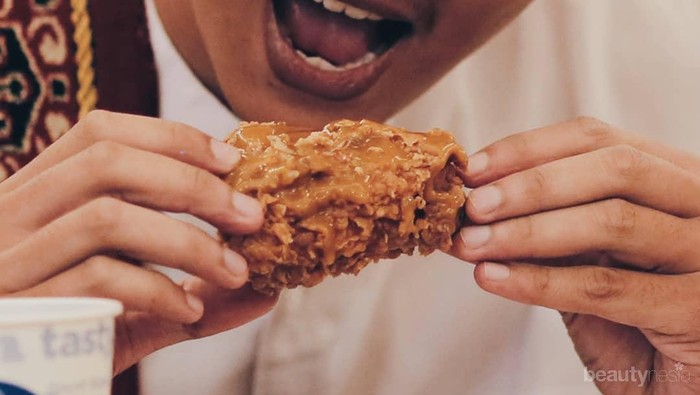 #NEWS Menu KFC Combo Kareem Ayam dengan Saus Padang, Enak! Enggak Ya?