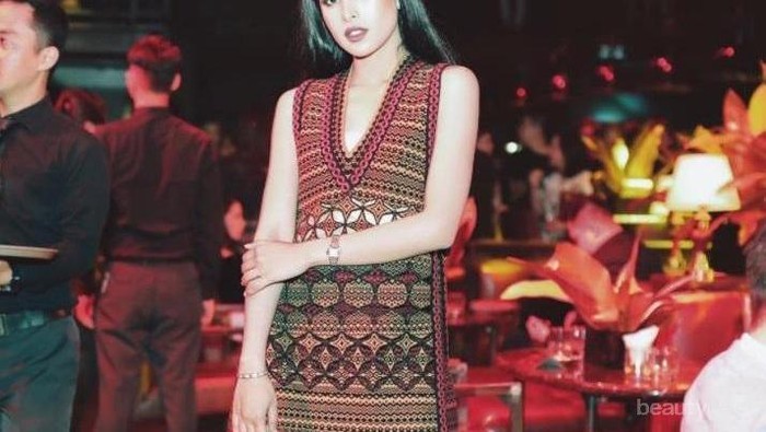 5 Selebriti Indonesia Ini Punya Style Sendiri dalam Memadukan Gaya Etnik Supaya Tampil Kekinian