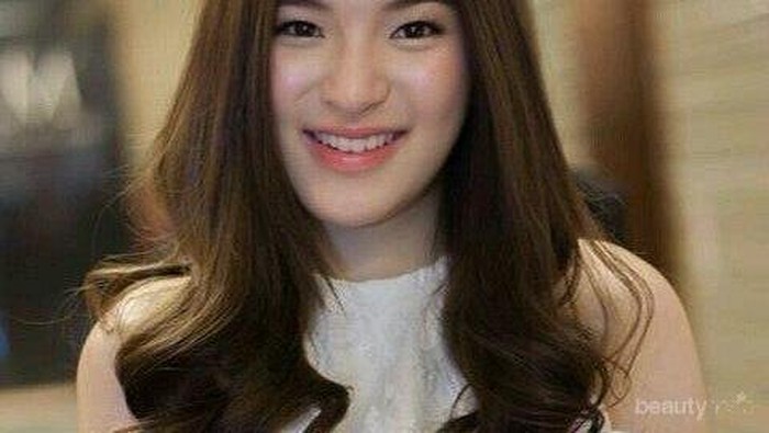 Tetap Indah dan Berkilau, Ini Dia 6 Cara Mudah Perawatan Rambut Dicat! Tetap Indah dan Berkilau, Ini Dia 6 Cara Mudah Perawatan Rambut Dicat!