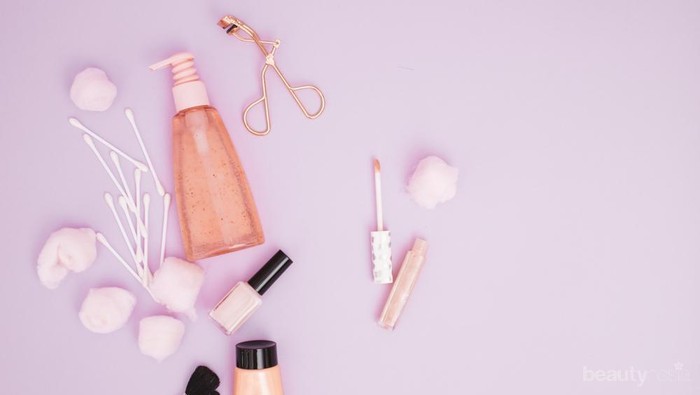 Waspada, Ternyata Bahan-bahan Kosmetik untuk Ibu Hamil Ini Berbahaya!