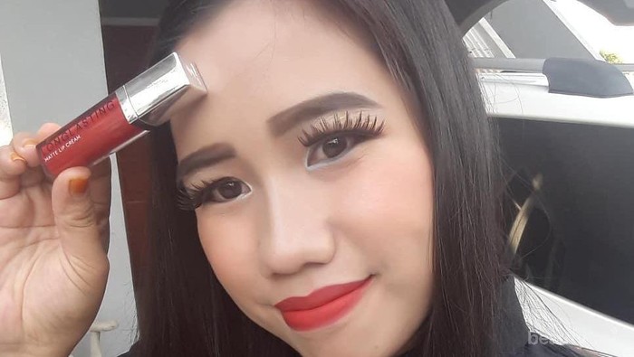 #FORUM Ada yang suka pakai Lipstik merah gak?? #FORUM Ada yang suka pakai Lipstik merah gak??