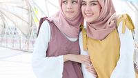 Dari Bulat Hingga Persegi, Ini Gaya Hijab Yang Cocok Sesuai Bentuk Wajah