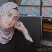 [FORUM] Kamu lebih pede saat menggunakan hijab dengan warna apa untuk warna kulitmu?
