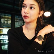 Ternyata, 4 Artis Cantik Indonesia yang Jarang Berkacamata Ini Aslinya Bermata Minus, Lho!