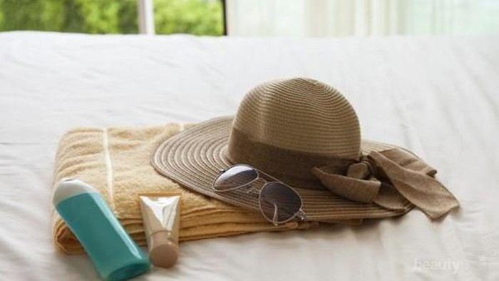 [FORUM] Kalo traveling, biasanya skincare apa saja yang kamu tak lupa bawa?