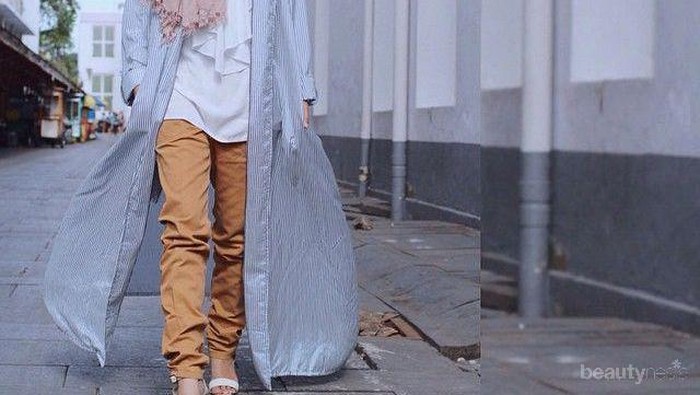 Ini Dia Deretan Long Outer Hijab Super Kekinian yang Stylish Banget! Sudah Punya Belum?