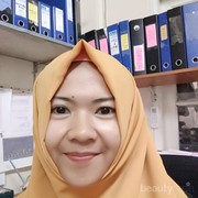 [FORUM] Hijab polos atau motif yang bikin kamu terlihat awet muda?