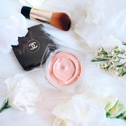 Mewah dan Ringan, Chanel Sublimage Le Teint Foundation Bikin Makeup Makin Classy!