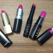 [FORUM] Kenapa cewek selalu koleksi lipstik padahal warnanya sama aja?