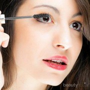 Kamu Wajib Tahu, 5 Hal Ini Adalah Efek Negatif dari Makeup yang Terlalu Tebal