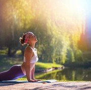 Ingin Mengencangkan Payudara? Yuk, Lakukan 3 Gerakan Yoga Ini!