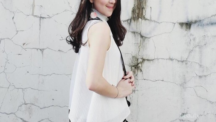 Tak Berlebihan, Simak Teknik Makeup Natural yang Bikin Wajahmu Terlihat Lebih Flawless Ini