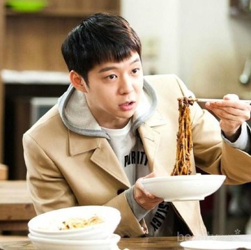 img-title Selain Kimchi, Inilah Daftar Makanan yang Sering Muncul di Drama Korea, Pernah Lihat?