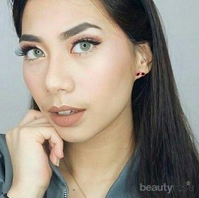 [FORUM] Dear, Minta Rekomendasi Merk Lipstick Coklat yang Bagus Dong