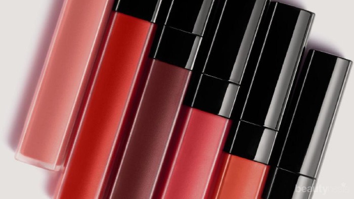 Pipi Merona dan Bibir Cerah dengan Menggunakan Chanel Rouge Coco Lip Blush