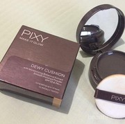 Mau Mendapatkan Makeup Dewy? Gunakan Pixy Make It Glow Dewy Cushion