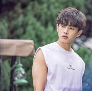 Lucu dan Jago Menarik Perhatian, Ini 5 Fakta Tentang Kim Min Suk Pemain Drama Age of Youth 2!