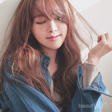 Tetap Terawat dan Tidak Kering, 5 Tips Ini Ternyata Ampuh untuk Merawat Rambut Diwarnai!