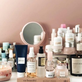 [BEAUTYNESIA CHALLENGE]  Ladies, Tunjukkan Rangkaian Koleksi Produk Skincare yang Setiap Hari Kamu Pakai Yuk!