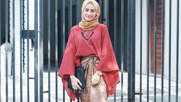 [FORUM] Apa orang gemuk cocok pakai baju model batwing?
