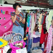 [FORUM] Buat baju yang gak kepakai, mendingan garage sale atau jual di Carousell ya?