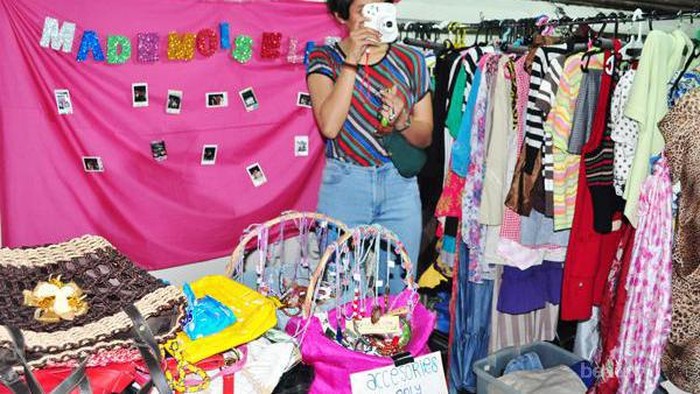 [FORUM] Buat baju yang gak kepakai, mendingan garage sale atau jual di Carousell ya?