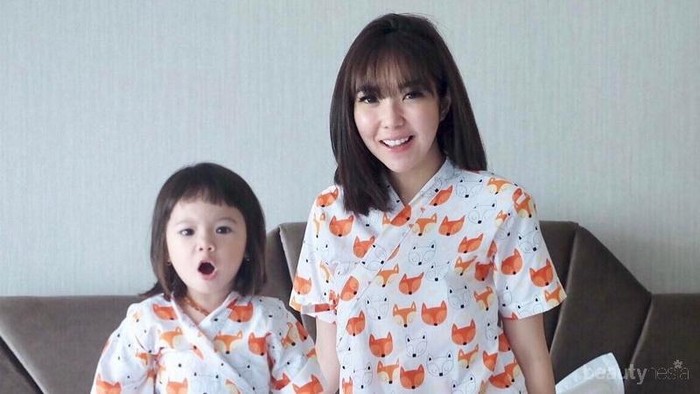 Duh, 5 Model Piyama Lucu Ala Gisella Anastasia Ini Bikin Kamu Langsung Ingin Beli!