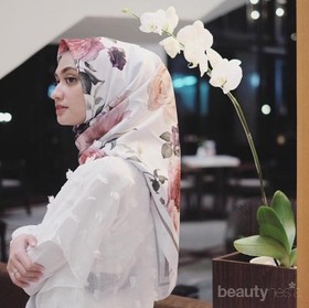 Hijabers, Simak Dulu Tutorial Hijab Satin untuk Pesta Agar Kamu Bisa Tampil Elegan!