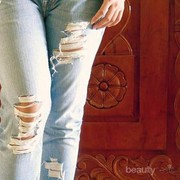[FORUM] Kalau punya jeans belel, buang apa masih tetap dipakai?