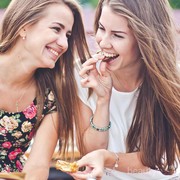 Tetap Makan Enak, Ini 6 Camilan Pengganti yang Bisa Kamu Makan Saat Sedang Diet