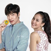 Kocak Banget! Foto Editan Lee Minho Pegang Bedak Marcks Ini Viral Banget! Gimana Pendapat Kalian?