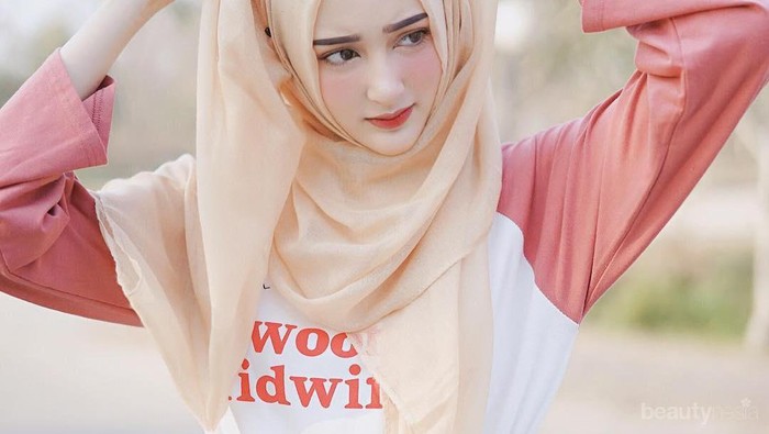 Terlihat Modis dan Kekinian, Beginilah Gaya Hijab yang Digunakan Para Hijabers di Thailand