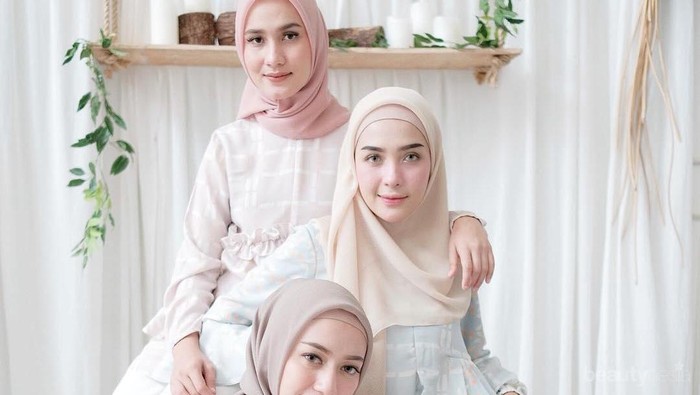 Jangan Salah, Ini Cara Merawat dan Mencuci Dress Pesta Untuk Para Hijabers