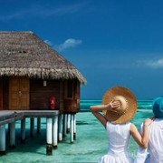 Ingin Liburan Ke Luar Negeri? Begini Tips Menabung yang Tepat Ladies!
