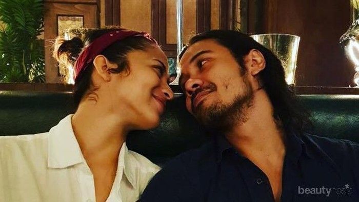 7 Selebriti Pria Indonesia Ini Paling Pacarable dan Jadi Idaman Banyak Wanita! Mau Jadi Pacar Mereka?