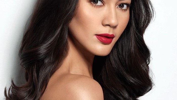 Pakai Lip Cream Sesuai Skin Tone dengan Make Over Powerstay Transferproof Matte Lip Cream