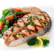 Cicipi Menu Salmon Paling Enak di Surabaya