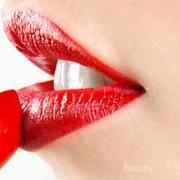 Tips Memilih Lisptik Merah yang Sesuai Dengan Warna Kulit