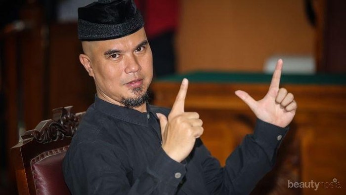 Nyinyir di Media Sosial, Sederet Artis Ini Pernah Kena Sial