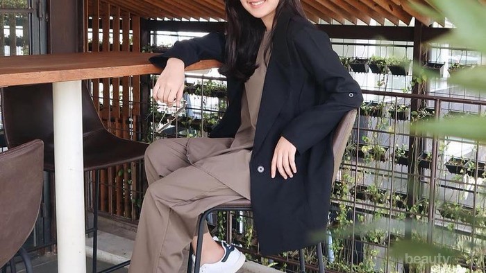 Buat Para Mahasiswa Baru, Pilih Style Seperti Ini Agar Kamu Tampil Menawan di Bulan Pertama