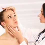 Terpercaya, Inilah 4 Dokter Kulit Ternama di Jakarta yang Bisa Kamu Kunjungi!