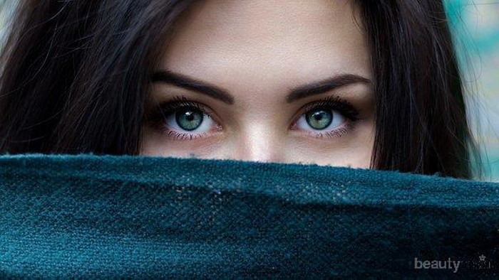 Laminating Alis, Tren Kecantikan Terbaru untuk Memberi Efek Berkilau!