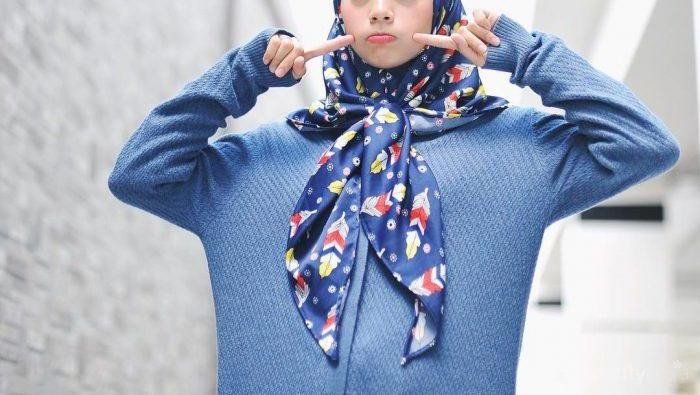 Dear Hijabers.. Apa model hijab yang sesuai untuk bentuk wajah kecil? Dear Hijabers.. Apa model hijab yang sesuai untuk bentuk wajah kecil?